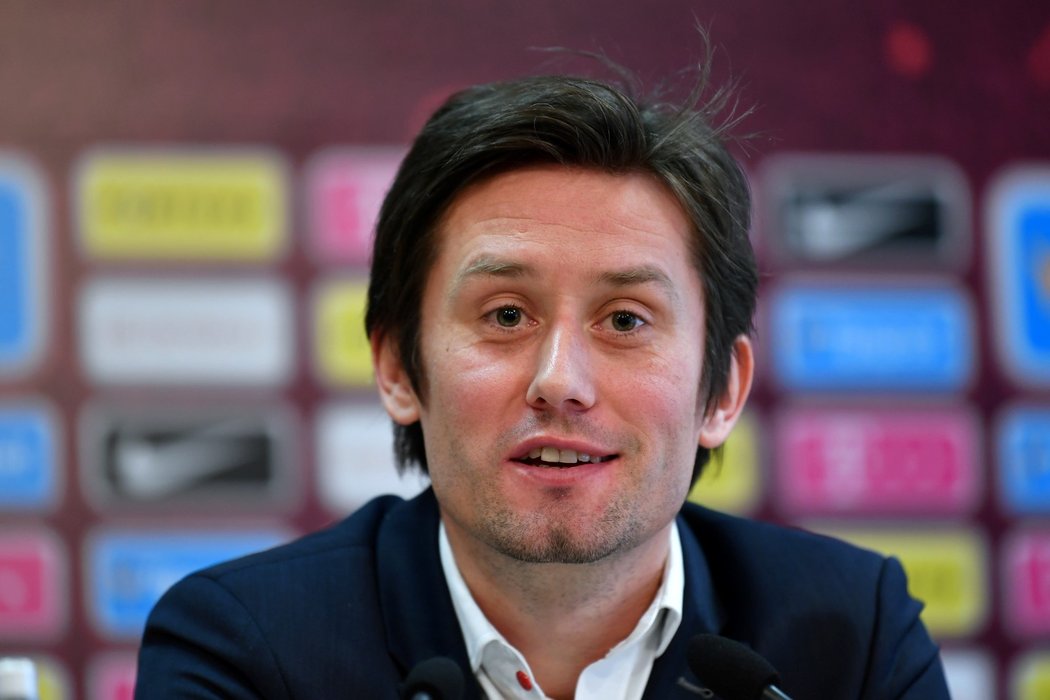 Sportovní ředitel Sparty Tomáš Rosický během tiskové konference ke startu zimní přípravy