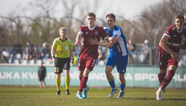 Fotbalisté Vlašimi ve 23. kole druhé ligy doma remizovali 1:1 s B-týmem Sparty a udrželi druhé místo