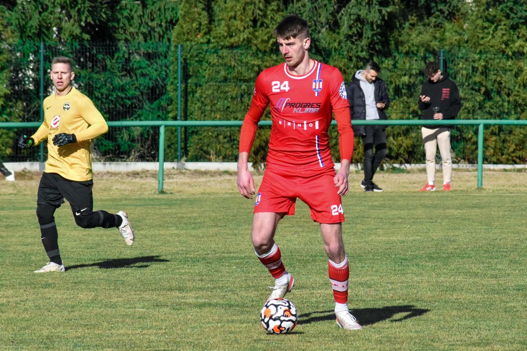 Fotbalisté Líšně v přípravném duelu proti Rosicím