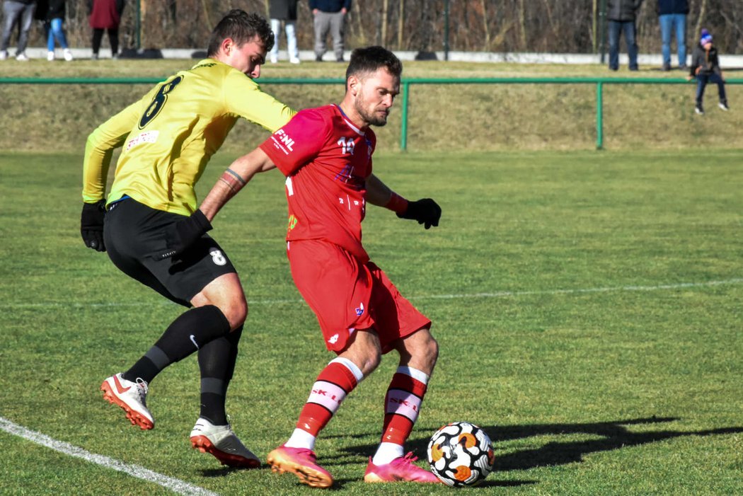 Fotbalisté Líšně v přípravném duelu proti Rosicím