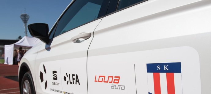 FORTUNA:NÁRODNÍ LIGA v Česku si vysloužila nového významného partnera. Svoje jméno s ní od následujícího soutěžního ročníku spojí značka SEAT. 