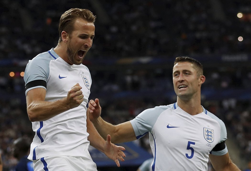 Harry Kane vstřelil Francii v přátelském utkání dva góly