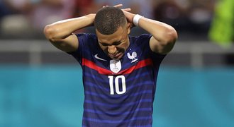 Mbappé a nulové EURO. Neymarovatí, přerůstá mu ego, varují legendy