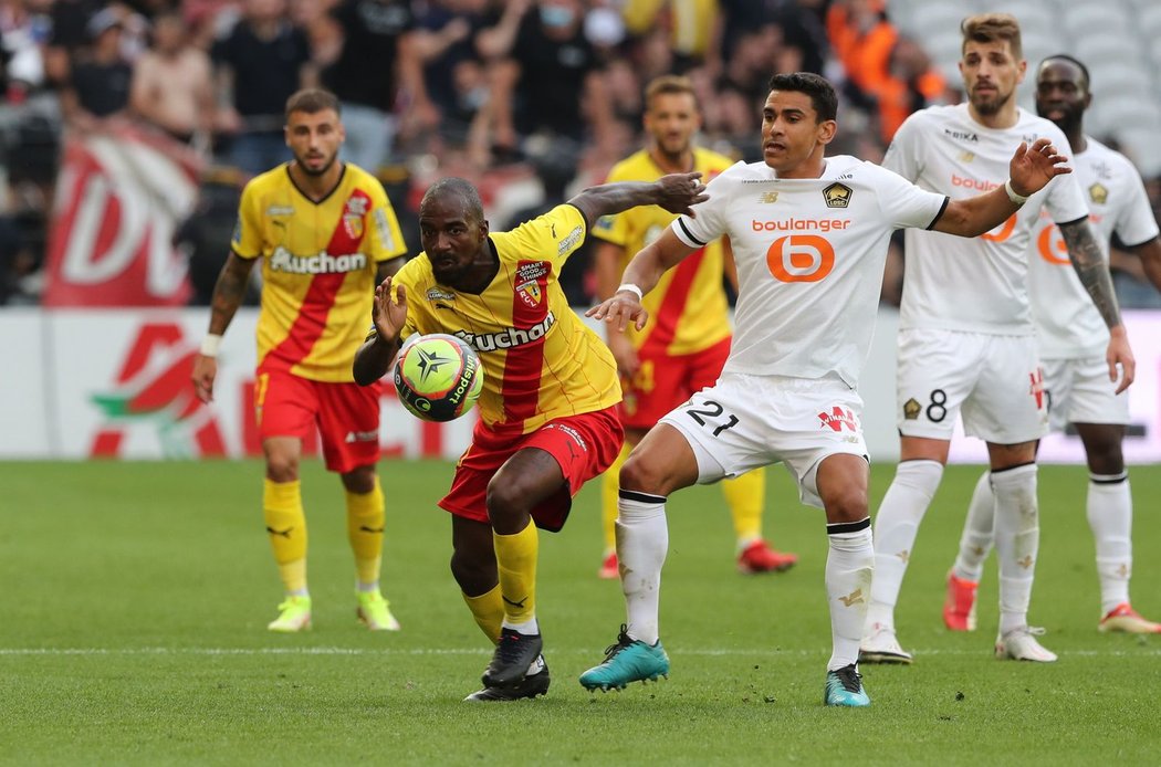 Lens nakonec porazilo v derby Lille 1:0