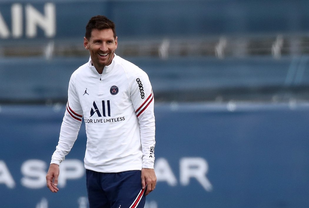 Slavný argentinský fotbalista Lionel Messi během tréninku francouzského PSG, kam přestoupil z Barcelony