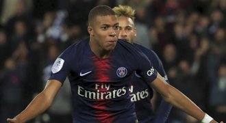 Mbappé řádil: 13 minut, 4 góly a rekord! Zbožňuje ho i Neymarův syn