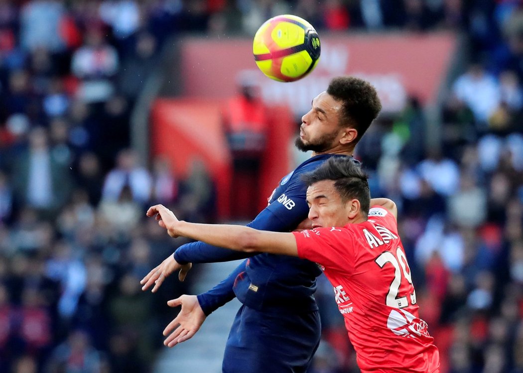 Nimes prohrálo na půdě lídra francouzské soutěže PSG 0:3