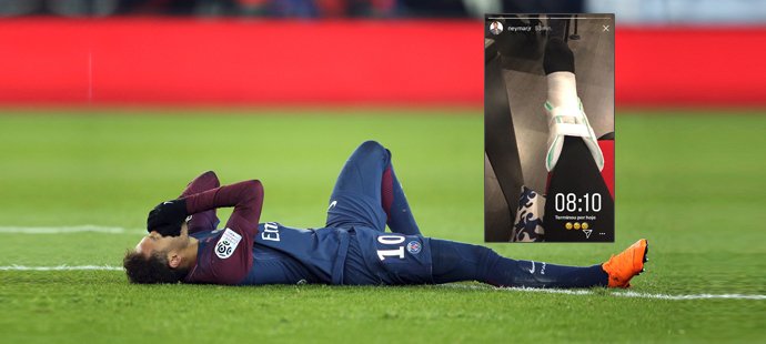 V pondělí Neymar ukázal zraněný kotník na svém Instagramu