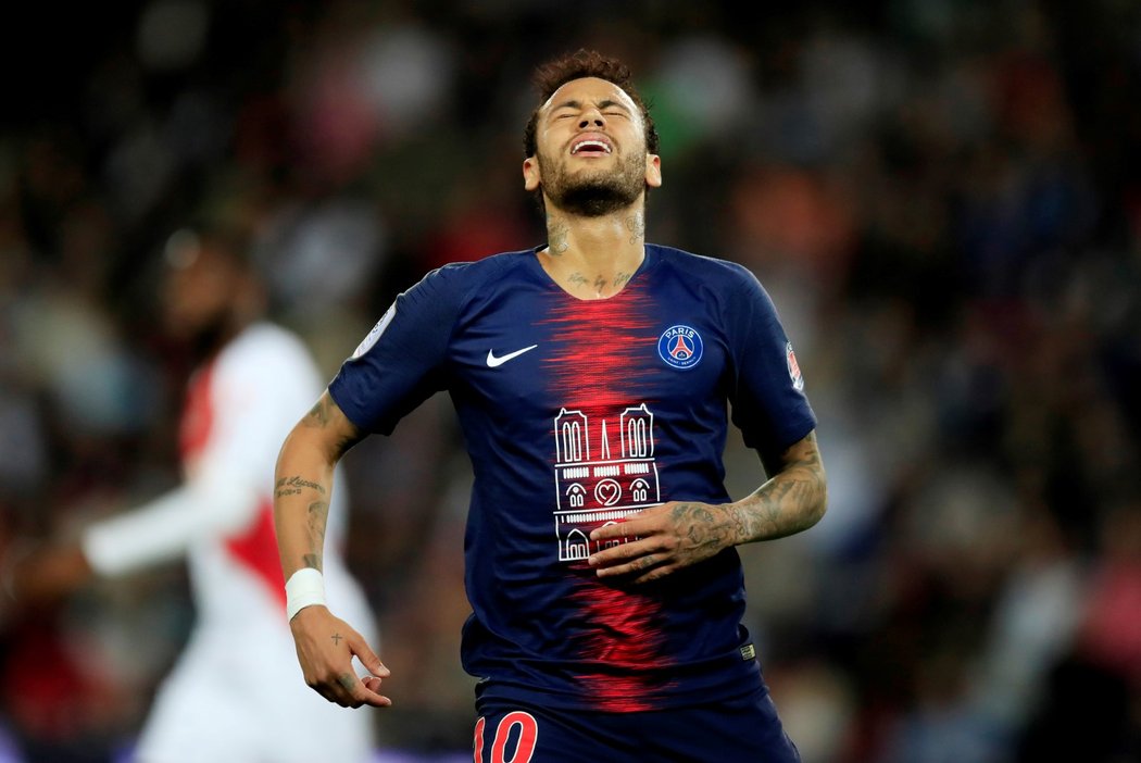 Neymar si v příští sezoně nezahraje úvodní tři utkání Ligy mistrů