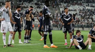 Bordeaux přijde kvůli fanouškovi o návrat do Ligue 1. Chce ho žalovat