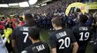 Všichni hráči Nantes oblékli černý dres se Salovou jmenovkou