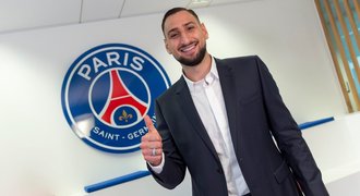 Navasovo déjà vu? Donnarumma podepsal s PSG, dojemně se loučil s AC