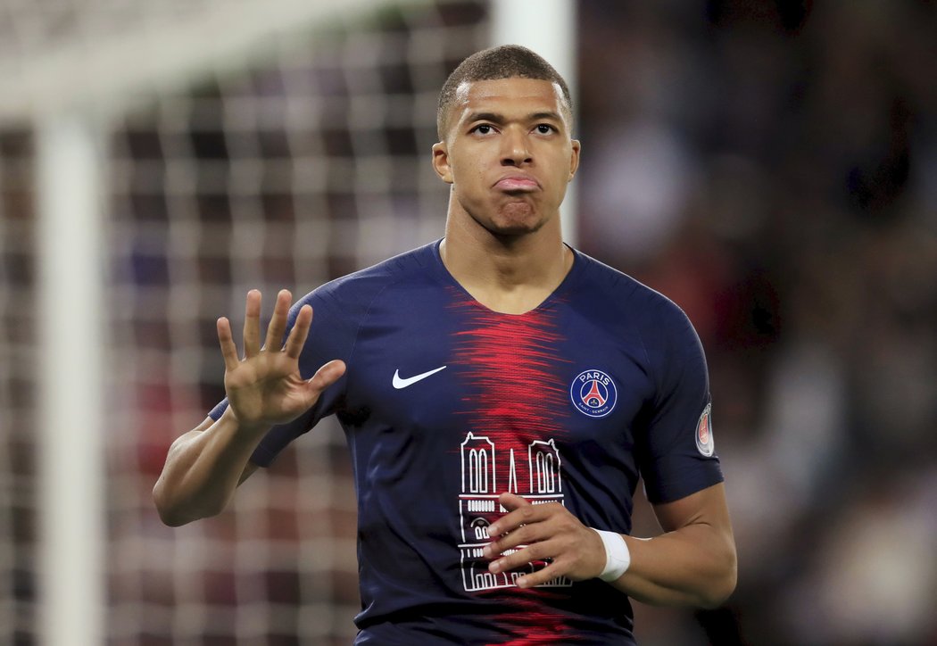 Kylian Mbappé po své trefě do sítě Monaka