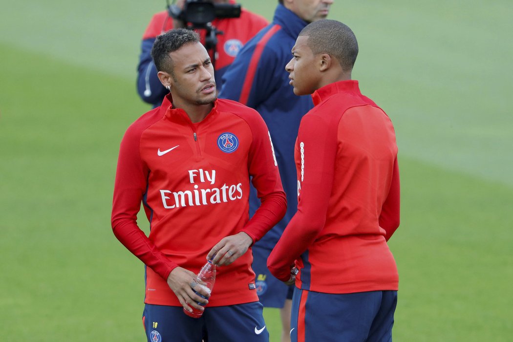 Kylian Mbappé a Neymar se poprvé potkali na tréninku a byli v dobrém rozmaru