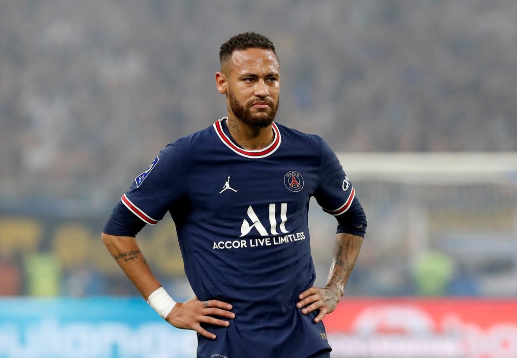 Neymar reaguje na nepříznivý vývoj duelu s Marseille