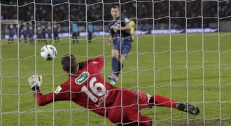 Zlatan ani Thiago Silva nedali penaltu a PSG končí v poháru