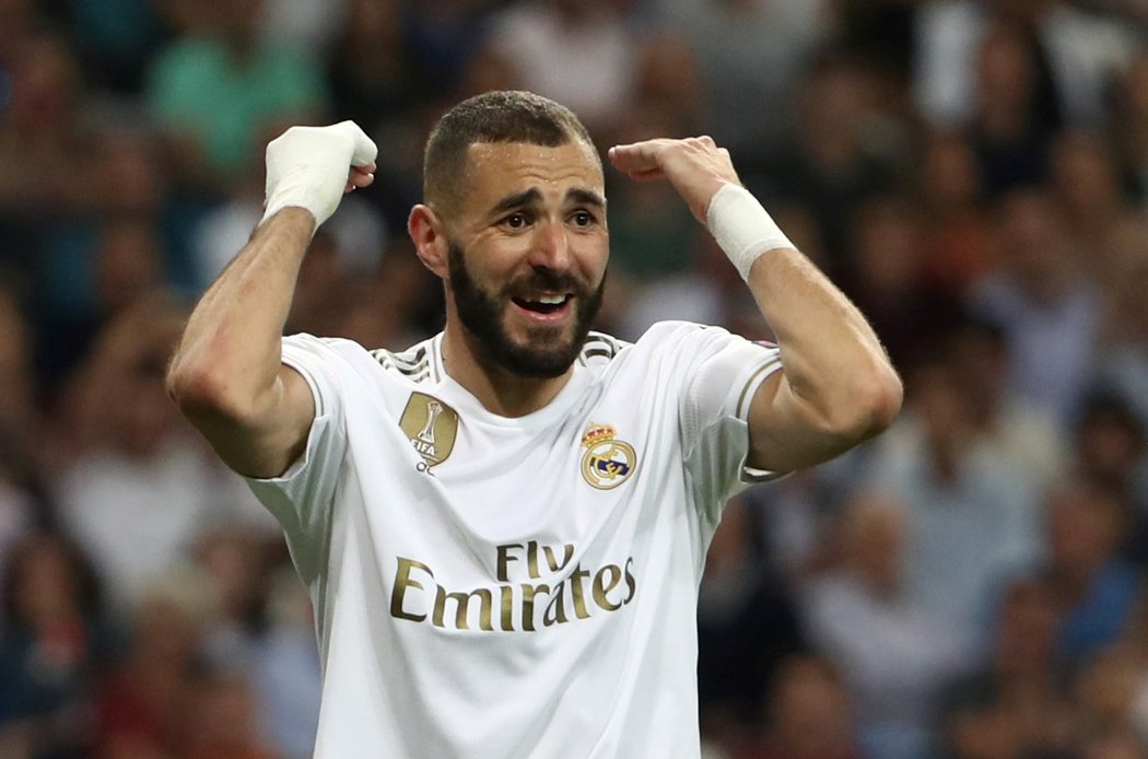 Karim Benzema zažívá povedenou sezonu. I proto se ve Francii začal řešit jeho návrat do reprezentace