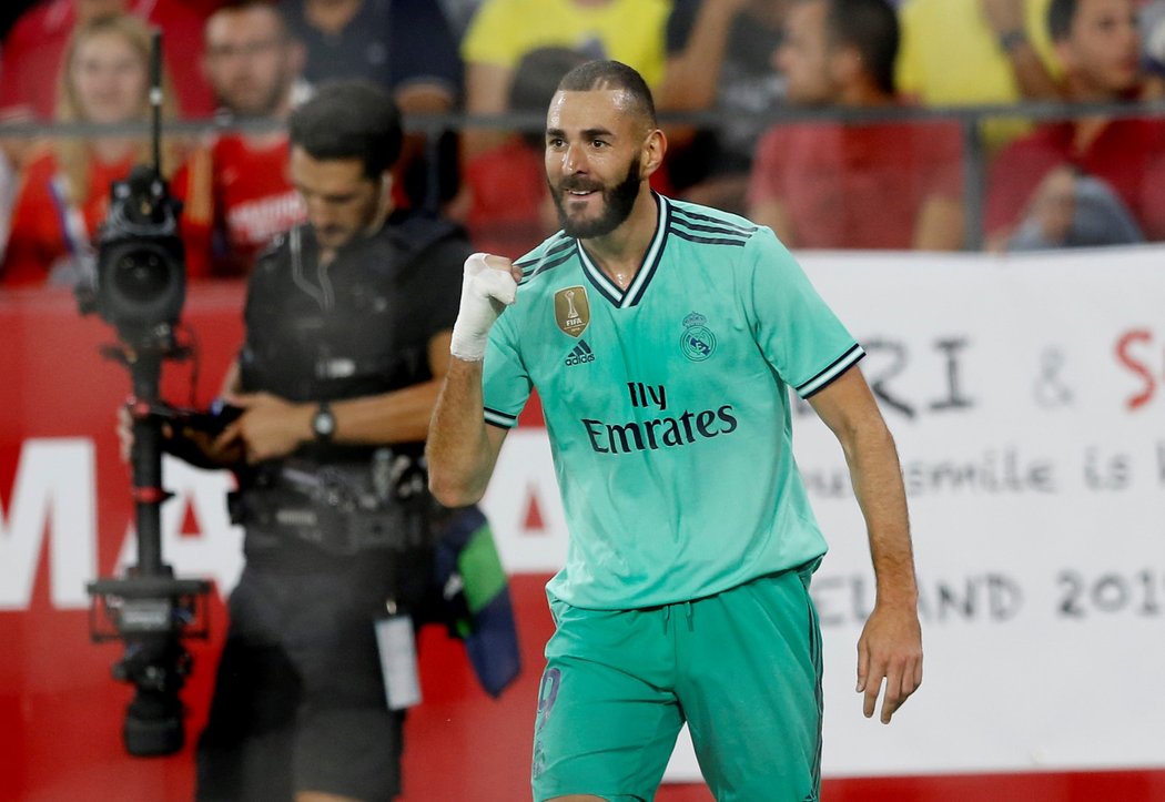 Karim Benzema zažívá povedenou sezonu. I proto se ve Francii začal řešit jeho návrat do reprezentace