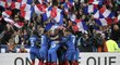 Francouzský tým slaví branku do sítě Ruska