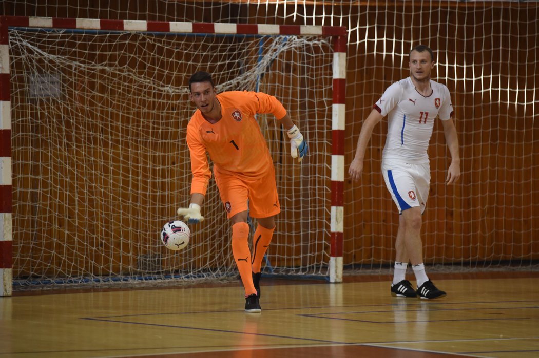 Milan Škoda a Michael Krmenčík na exhibici Futsal za život