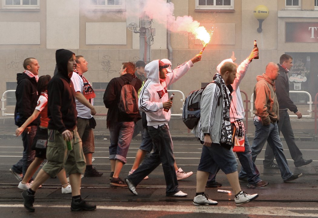 Fanoušci Slavie dorazili do Ostravy