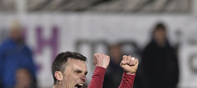 Kapitán Sparty David Lafata se v Ďolíčku postaral o vítězný gól Letenských