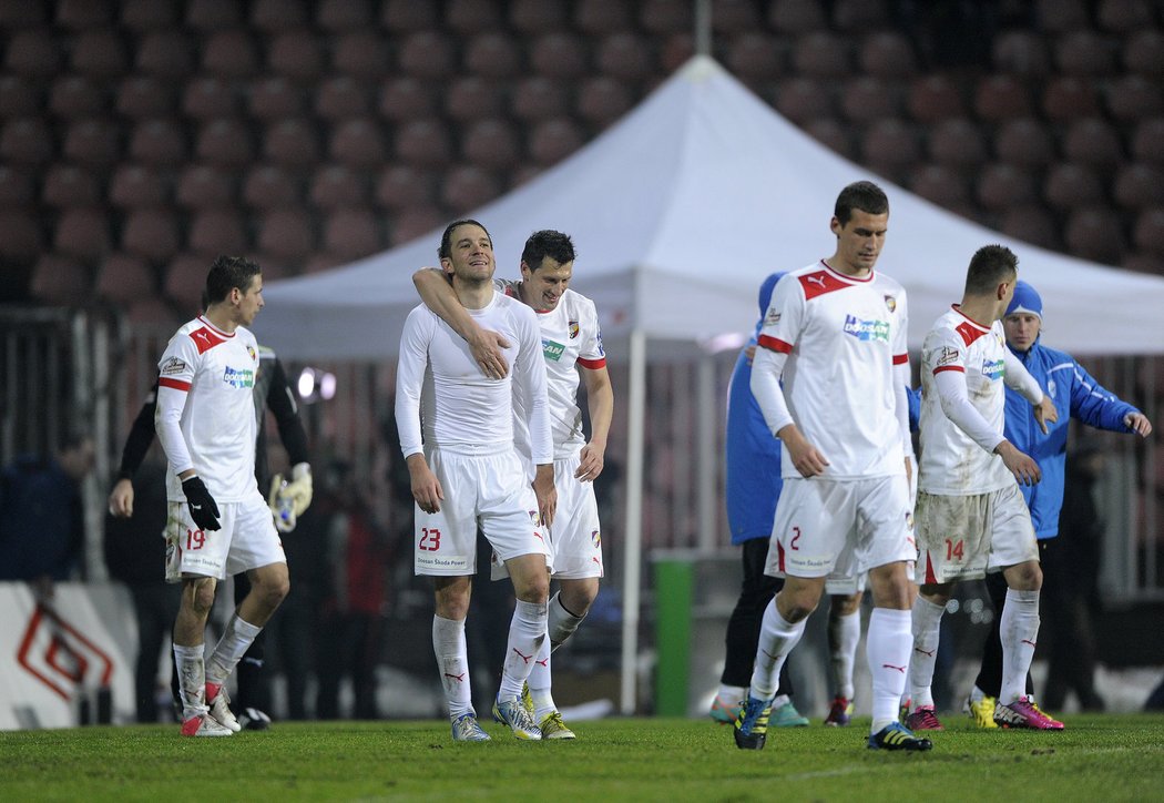 Plzeňská radost nebrala v Brně konce. Viktoria sice prohrávala brzy 0:1, nakonec ale dosáhla na tři body za výhru 3:1