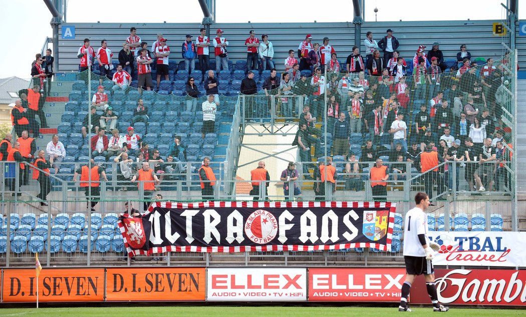 Se Slavií přijelo do Budějovic pár nejvěrnějších fanoušků