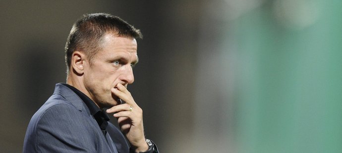 Trenér Luboš Kozel rozhodně nebyl spokojený s výkony Dukly v utkání proti Bohemians