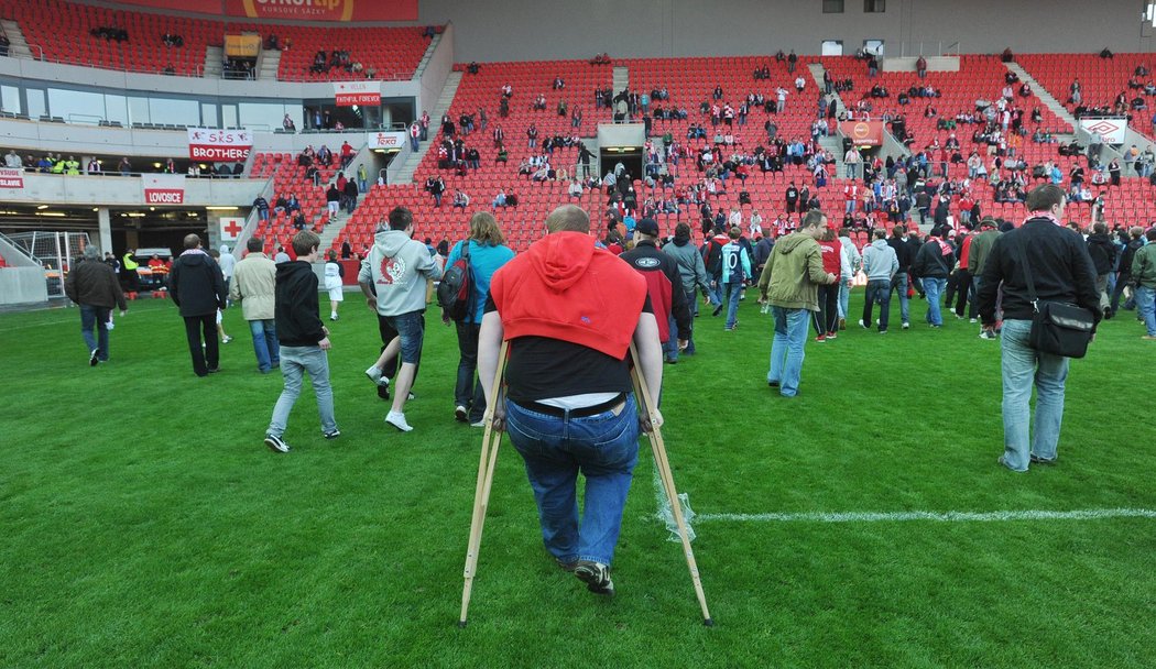 Slávistické řádění v Edenu: Protestovat na plochu šli i ti méně mobilní