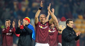 Bednář podpořil zadlužený klub. Fanouškům Hearts poslal podepsaný dres