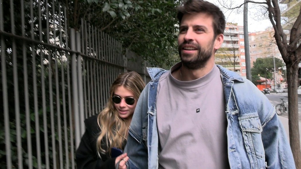 Piqué a Clara se k sobě mají