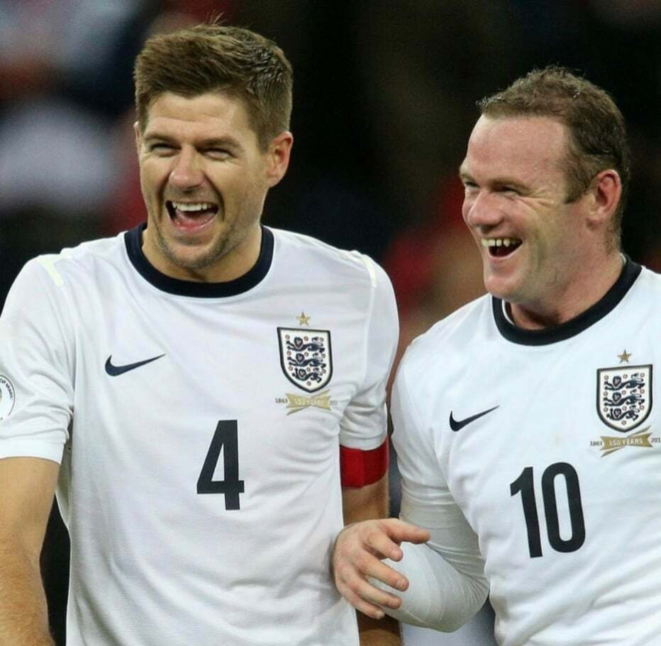 Steven Gerrard a Wayne Rooney