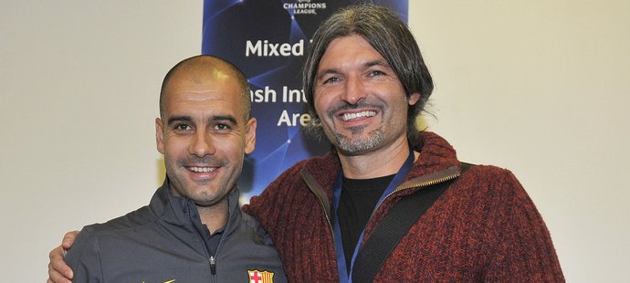 Bývalý hráč i trenér Barcelony Pep Guardiola si Pavla Srníčka oblíbil