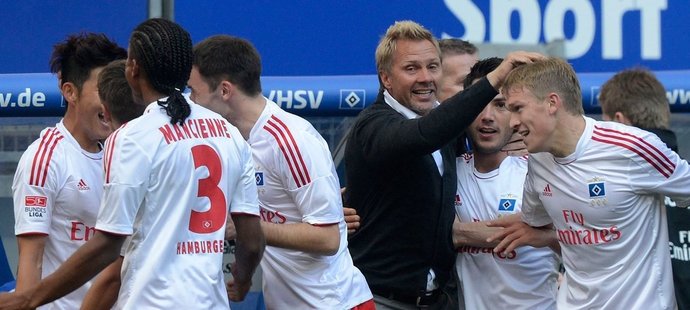 Radost Hamburku. Jeho fotbalisté porazili Dortmund a slaví první výhru sezony