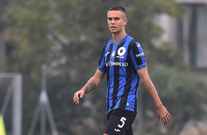 Hrál v Bergamu, vedl ho Skuhravý. Teď je Hečko v MSFL ve Vsetíně: Chci do ligy Hrál v Bergamu, vedl ho Skuhravý. Teď je Hečko v MSFL ve Vsetíně: Chci do ligy