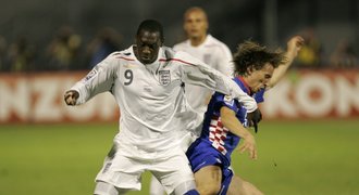 Nególový Heskey ukončil reprezentační kariéru