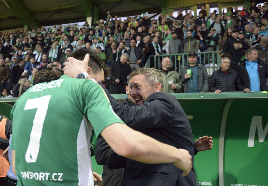 Martin Hašek slaví vysokou výhru Bohemians nad Plzní