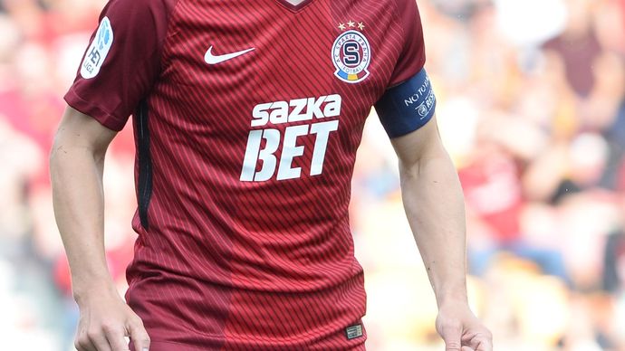 David Lafata na hřišti v posledním domácím zápase kariéry.