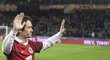 Tomáš Rosický se před zápasem symbolicky rozloučil s kariérou