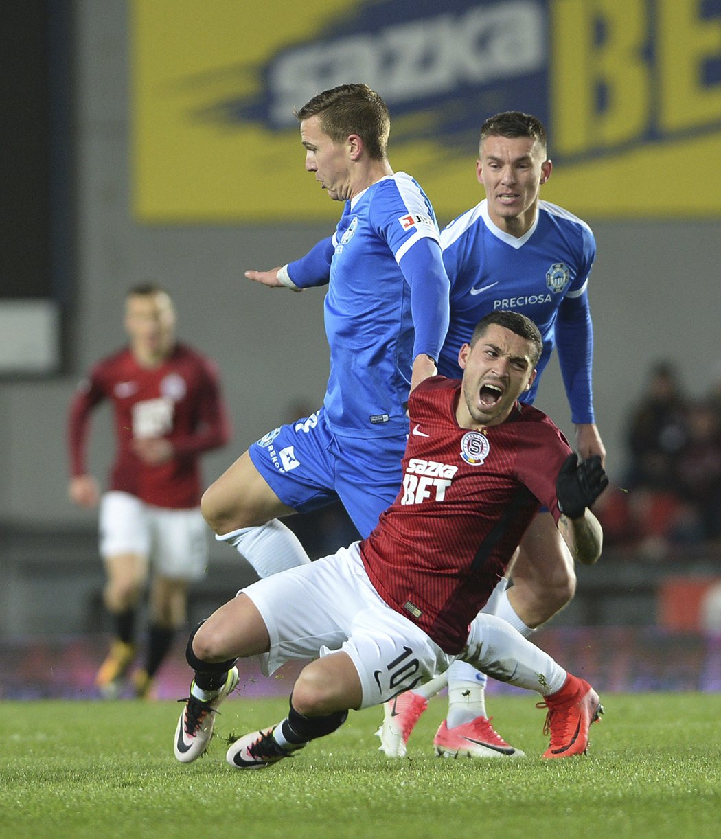 Nicolae Stanciu v ligovém debutu za Spartu