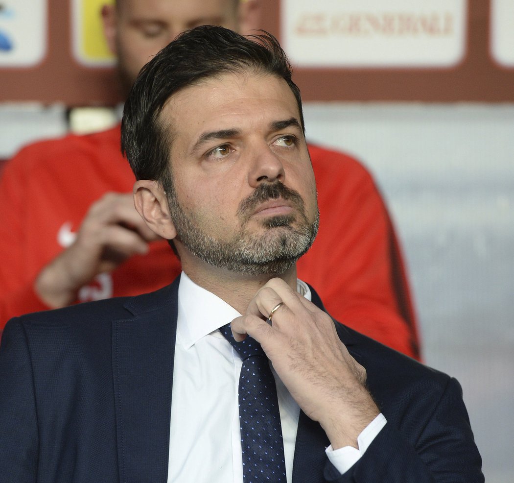 Andrea Stramaccioni upřeně hledí vpřed