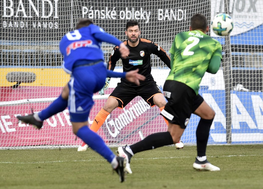 Střelecký pokus olomouckých fotbalistů v utkání s Viktorií Plzeň