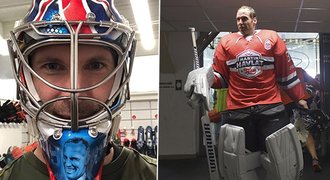 Pokračování v hokejové bráně? Čech má TOP masku od mistra hvězd NHL