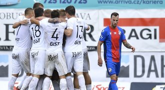 SESTŘIH: Hradec - Plzeň 1:0. Problém favorita i Koubkova satisfakce