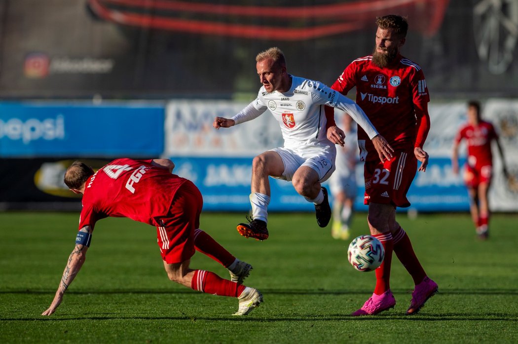 Fotbalisté Hradce Králové porazili Olomouc 3:0