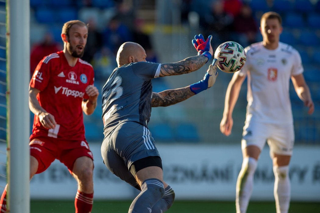 Fotbalisté Hradce Králové porazili Olomouc 3:0