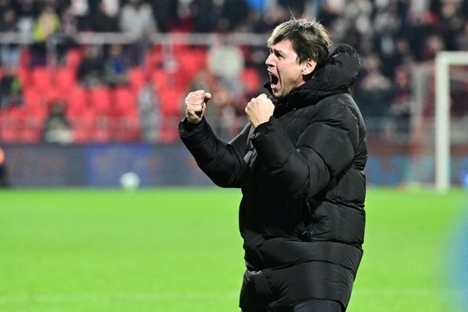 Z pekla do nebe, Pardubice šokovaly i Hradec. Trousil: Pivo není povolené, až po Baníku Z pekla do nebe, Pardubice šokovaly i Hradec. Trousil: Pivo není povolené, až po Baníku