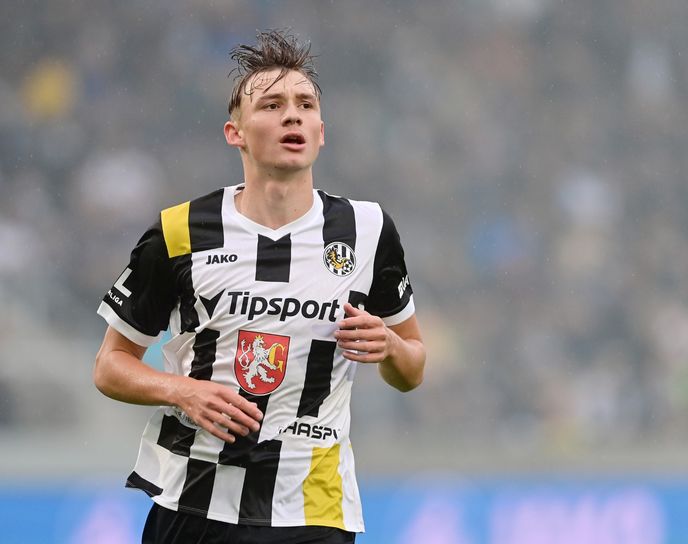 Petr Juliš v dresu Hradce Králové Petr Juliš v dresu Hradce Králové