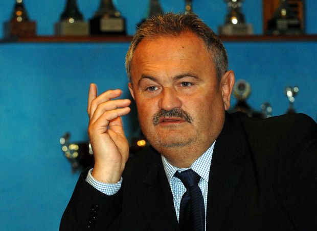 František Hrdlička František Hrdlička